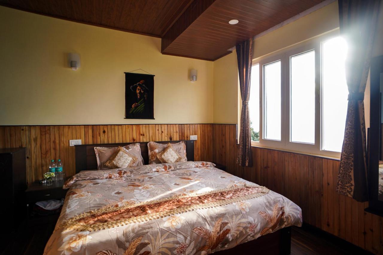 Hotel Hill Queen Near Sherpa Gumba Darjeeling Mall 5 Min Couple Friendly Екстериор снимка